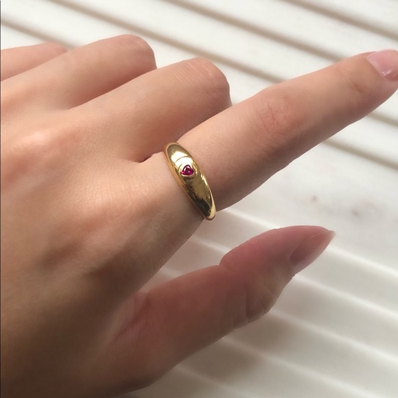 Dainty Pink Heart Stone Signet Ring, Ruby Heart - Picture 7 of 12